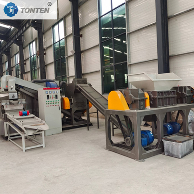 เครื่องรีไซเคิลสายทองแดงที่ใช้ เครื่องแยกทองแดง Granulator